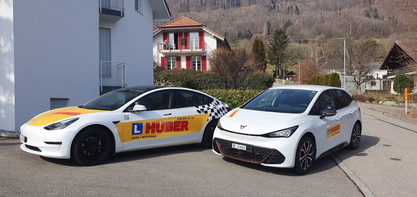 Motorradflotte der Fahrschule Huber